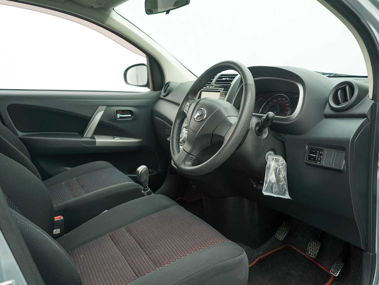 terpakai 2013 Perodua Myvi SE 1.5