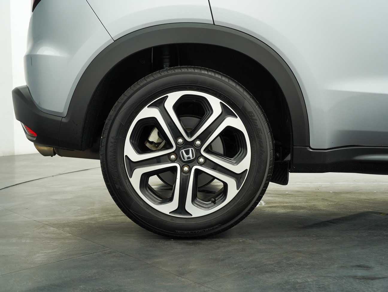 used 2017 Honda HR-V i-VTEC V 1.8