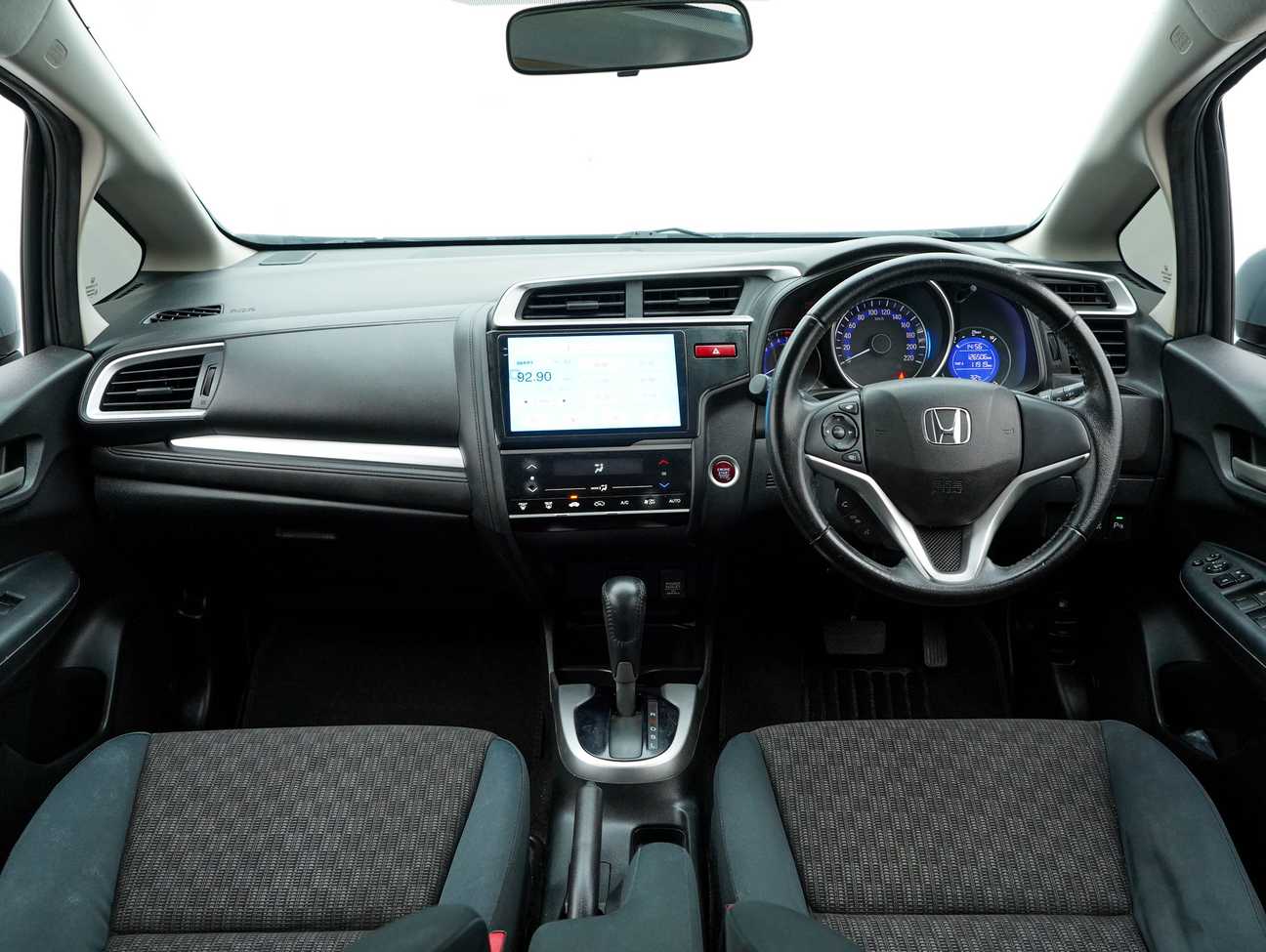 used 2014 Honda Jazz V 1.5