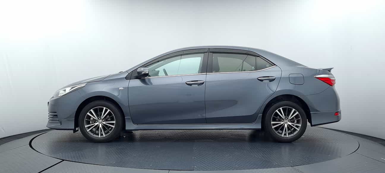 used 2018 Toyota COROLLA ALTIS G 1.8