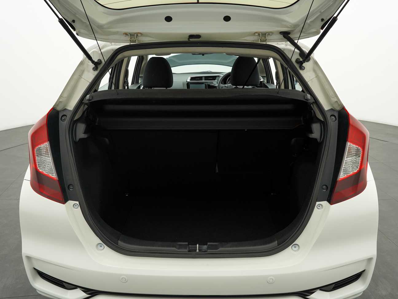 used 2017 Honda Jazz E 1.5