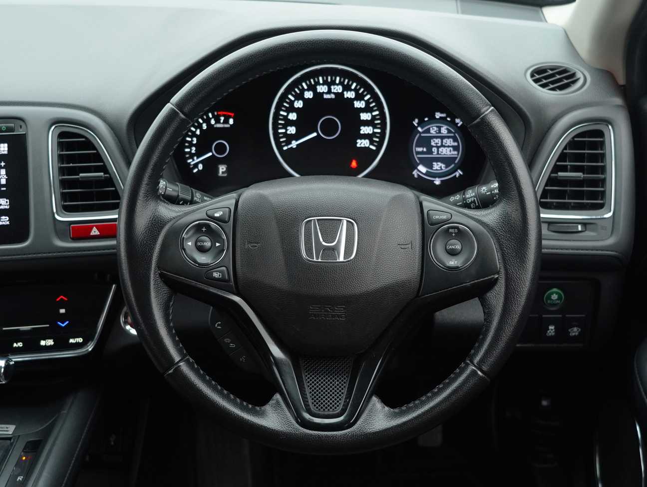 used 2018 Honda HR-V V 1.8