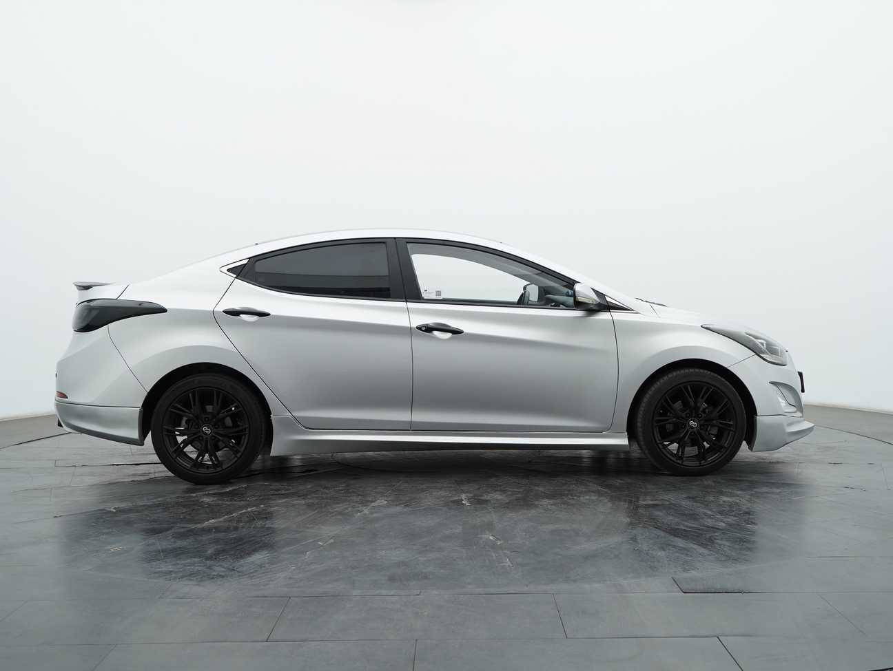 used 2015 Hyundai Elantra  1.6