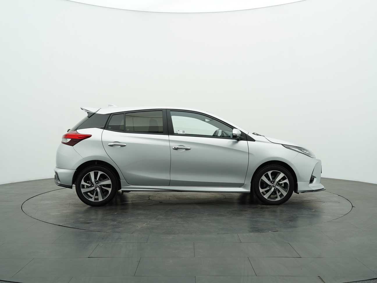 used 2022 Toyota Yaris G 1.5