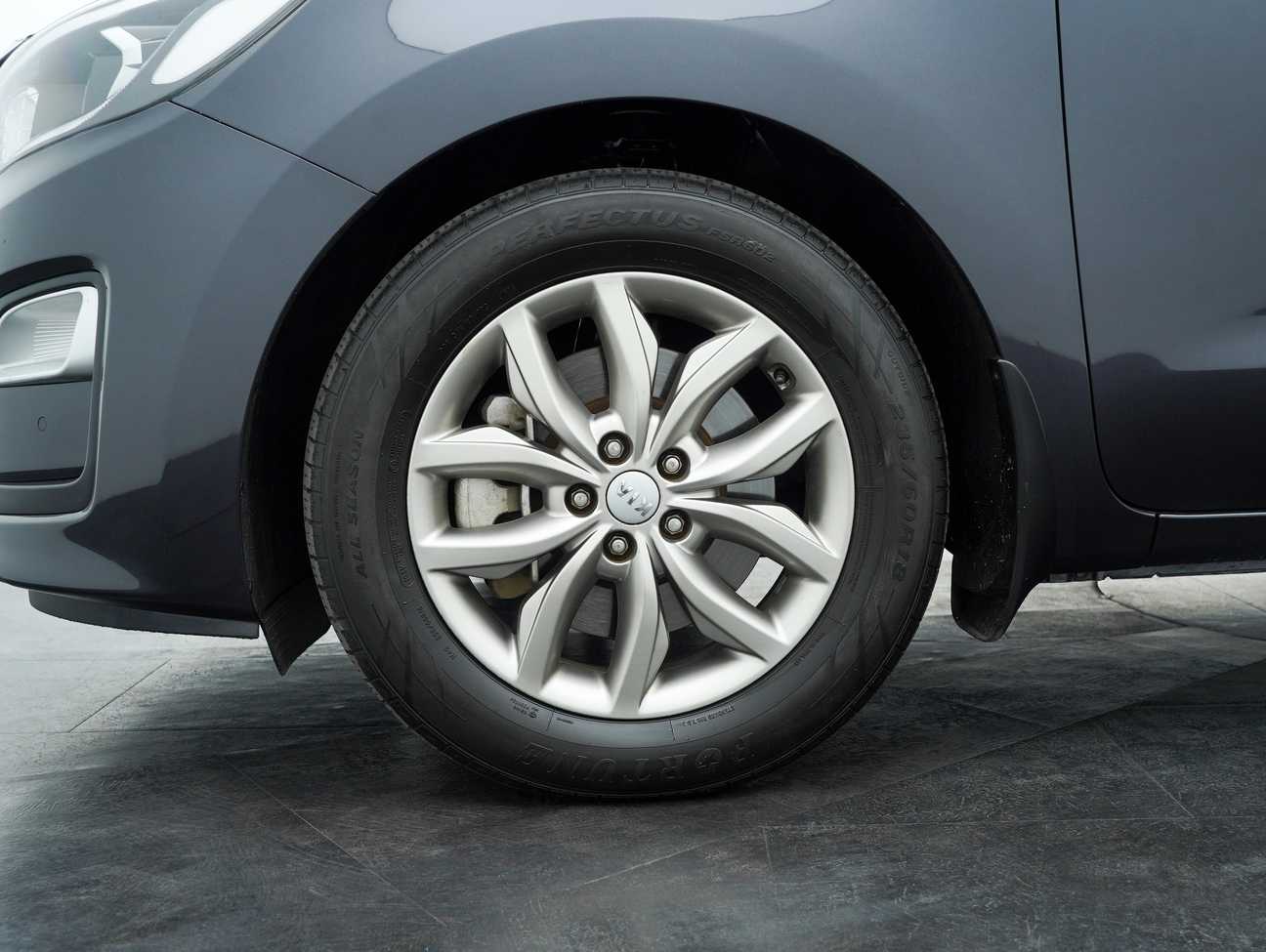 terpakai 2019 Kia Carnival YP 2.2