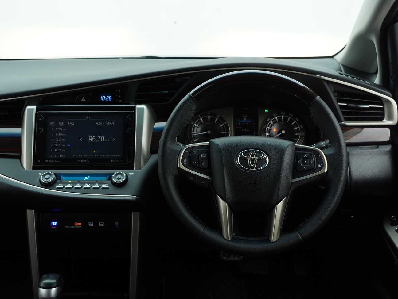 used 2017 Toyota Innova G 2.0