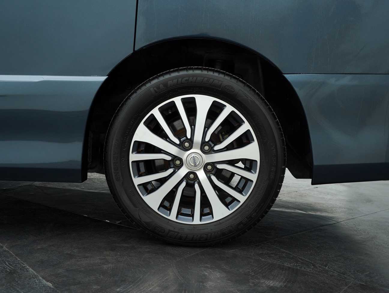 used 2015 Nissan Serena S-Hybrid High-Way Star 2.0