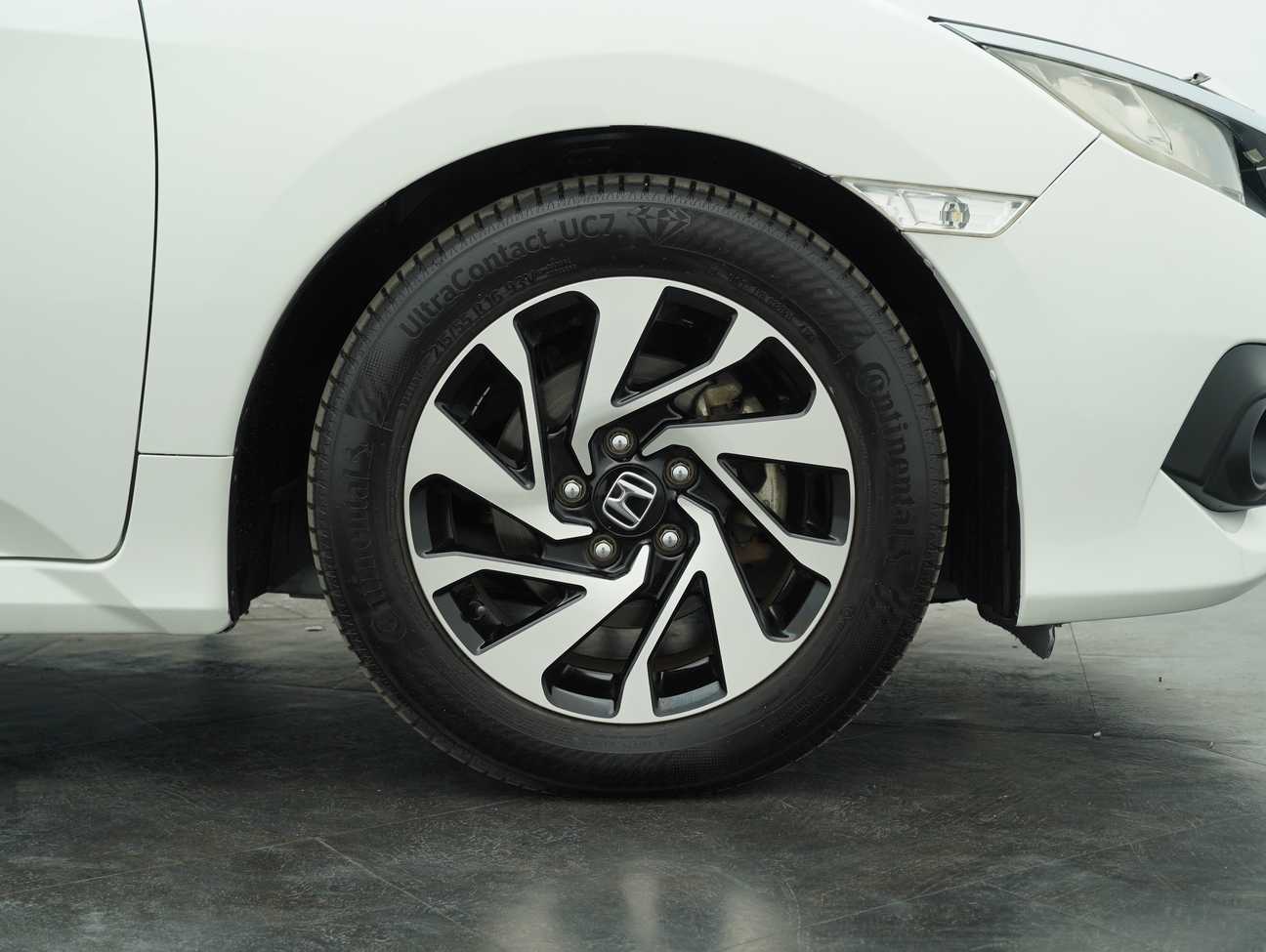 terpakai 2016 Honda Civic S i-VTEC 1.8