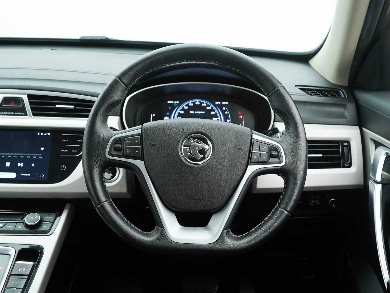 used 2020 Proton X70 Executive 1.8