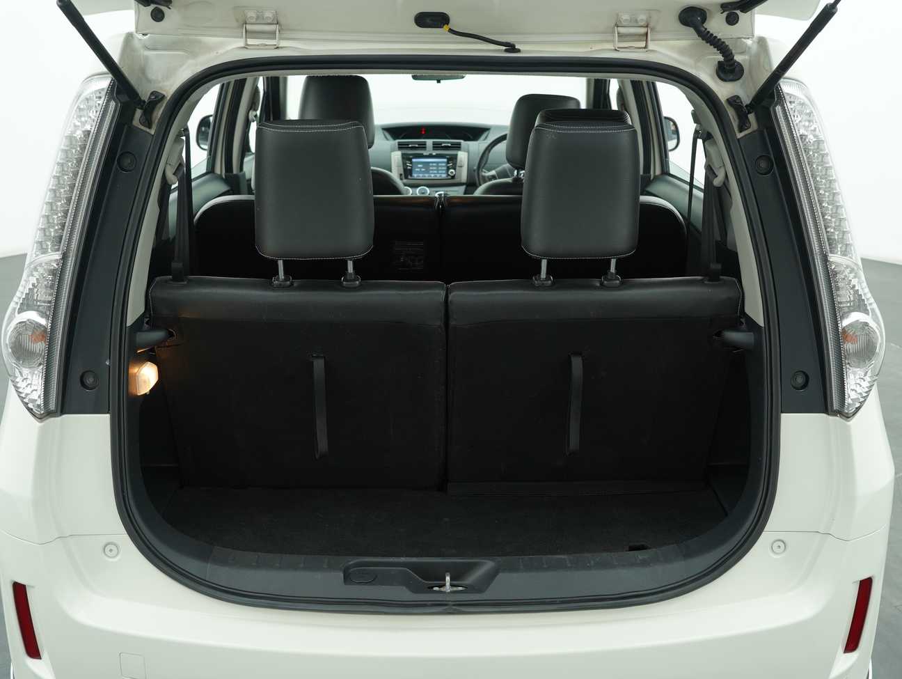 terpakai 2018 Perodua Alza Advance 1.5