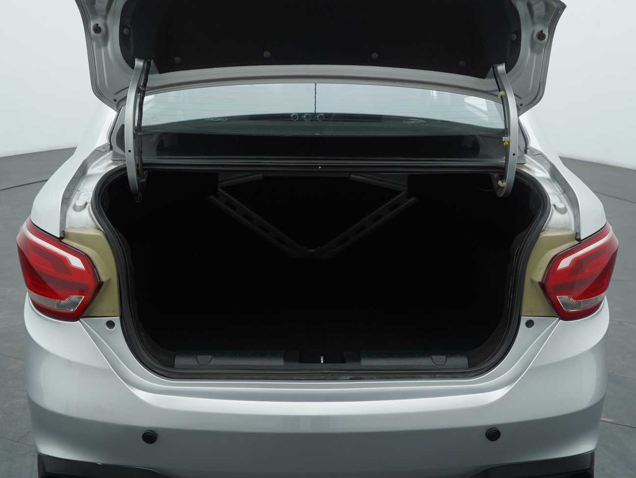 used 2017 Proton Persona Standard 1.6