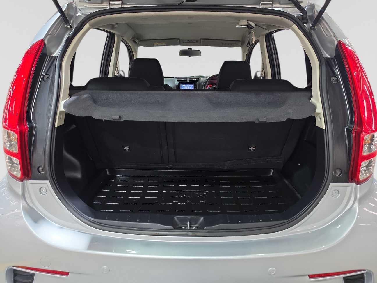 terpakai 2014 Perodua Myvi SE 1.5