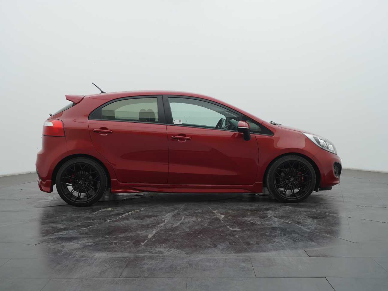 terpakai 2014 Kia Rio SX 1.4