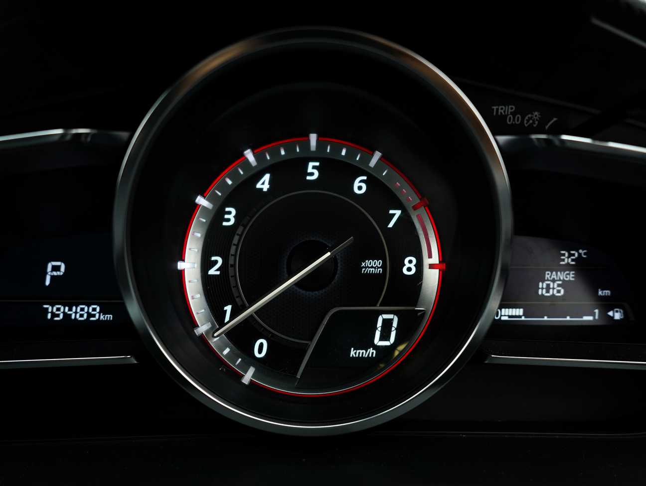 terpakai 2015 Mazda 2 SKYACTIV-G 1.5