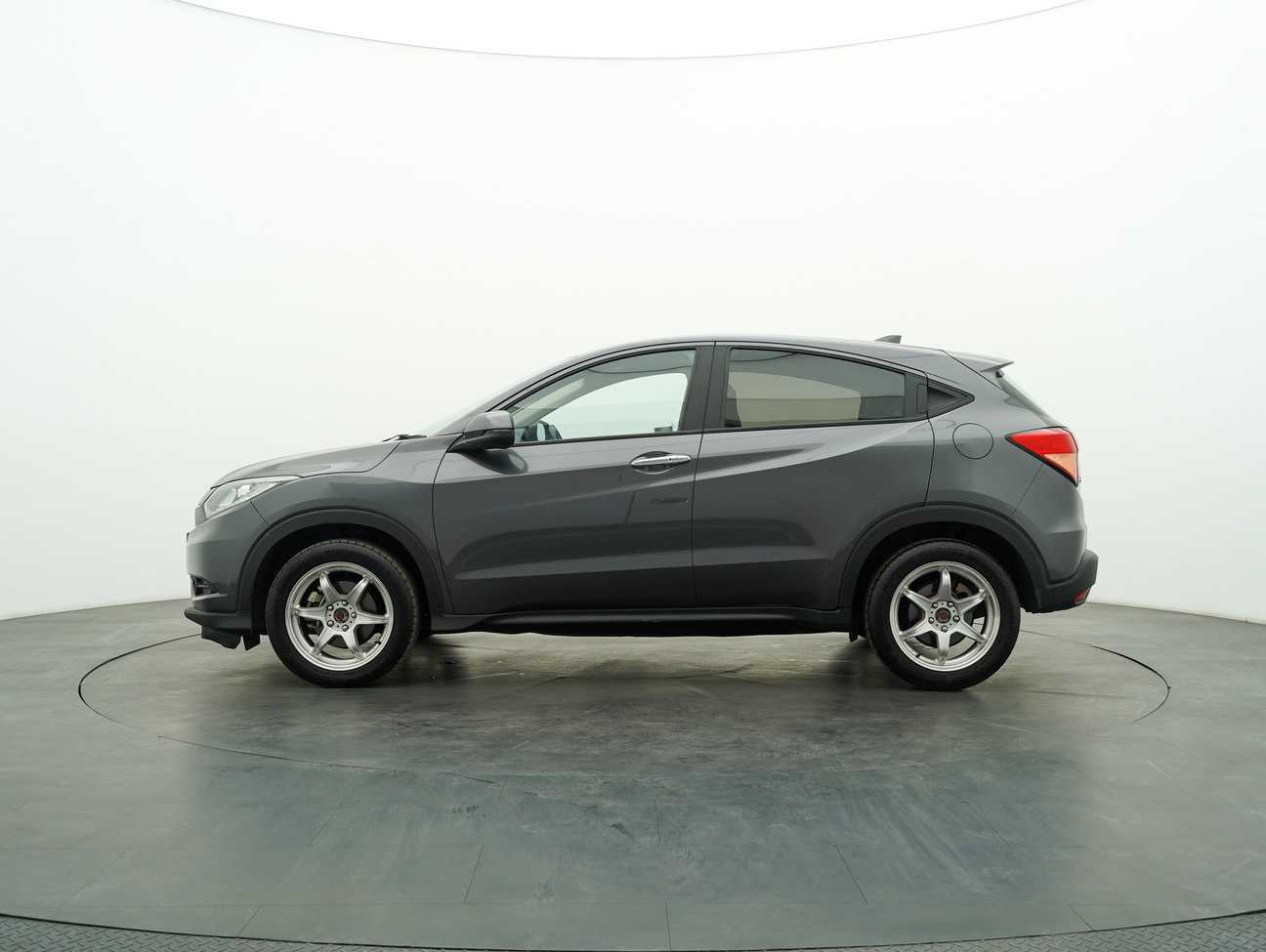 used 2016 Honda HR-V V 1.8