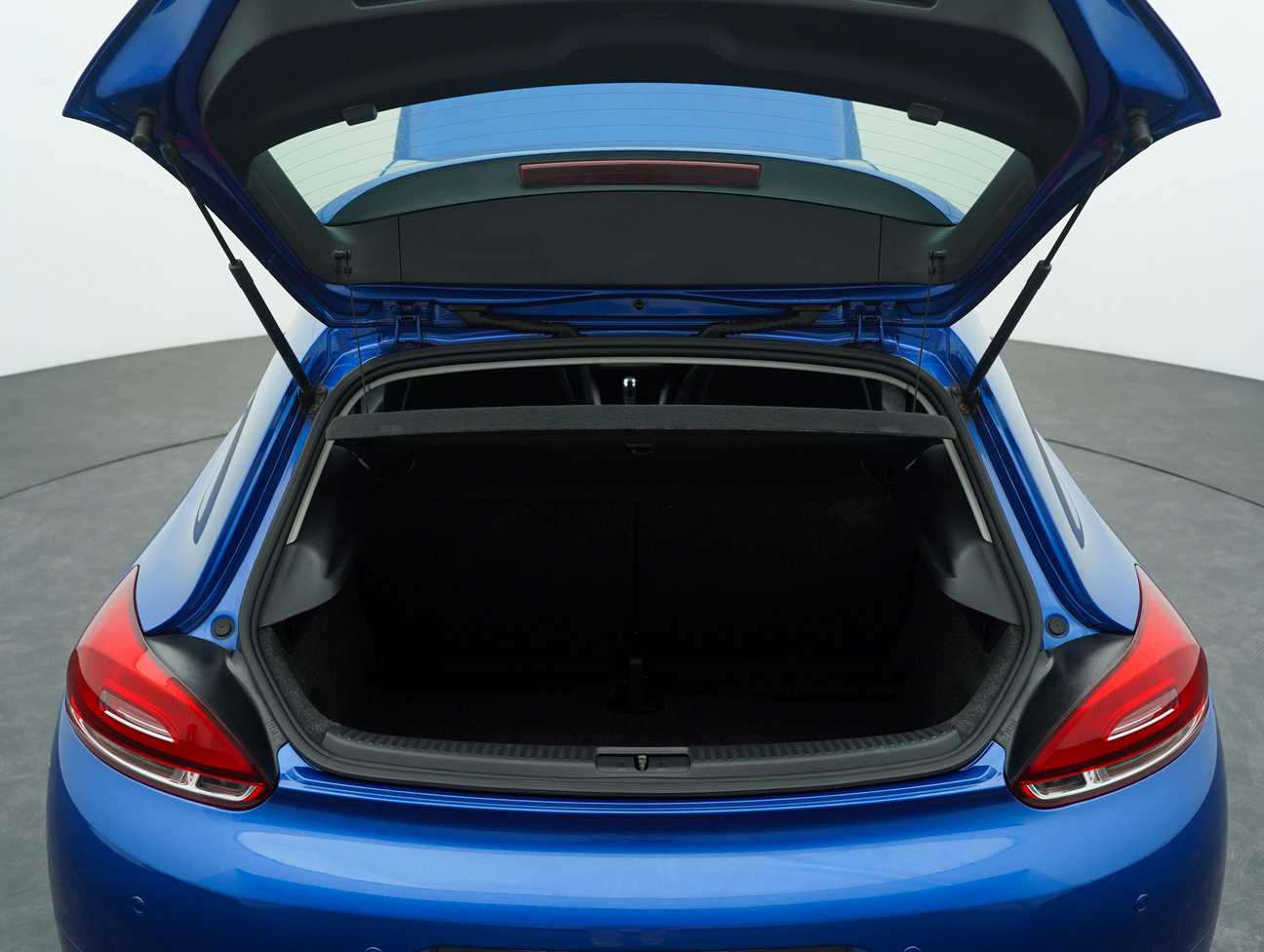 terpakai 2012 Volkswagen Scirocco TSI 1.4