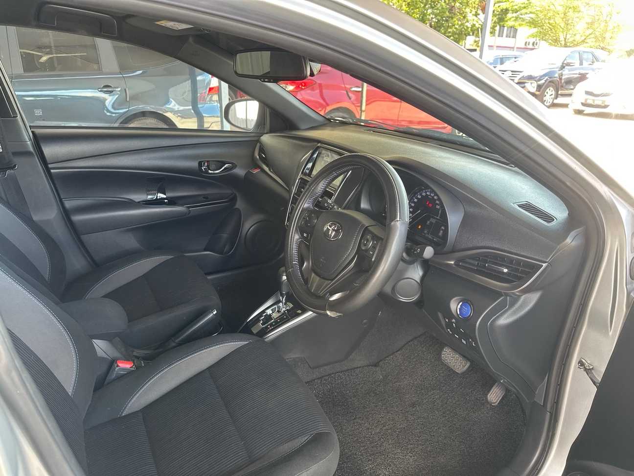 terpakai 2021 Toyota Yaris G 1.5