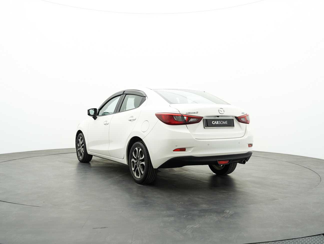 terpakai 2015 Mazda 2 SEDAN SKYACTIV-G 1.5