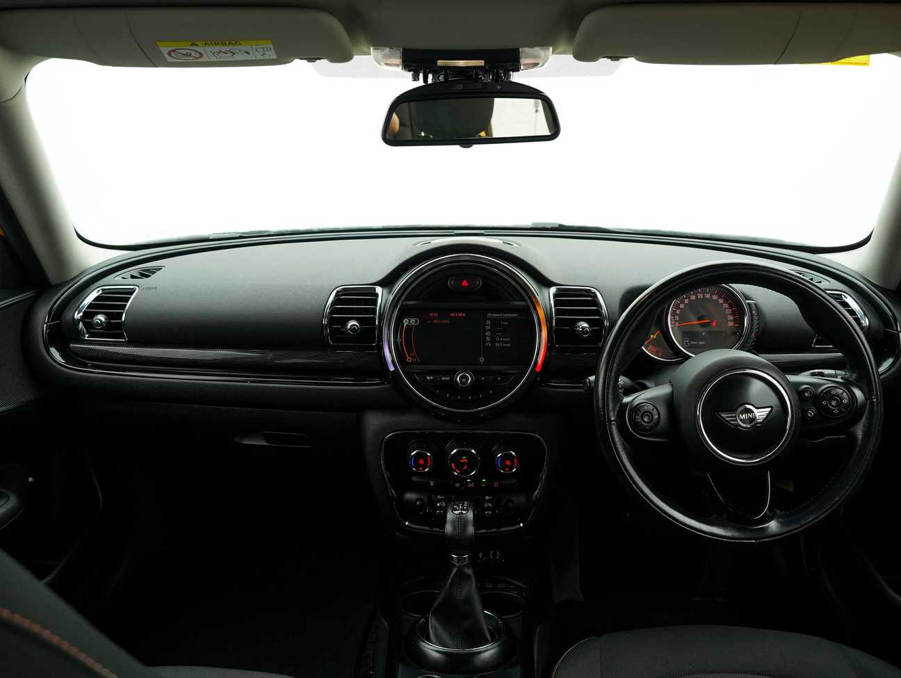 terpakai 2016 MINI Clubman Cooper 1.5