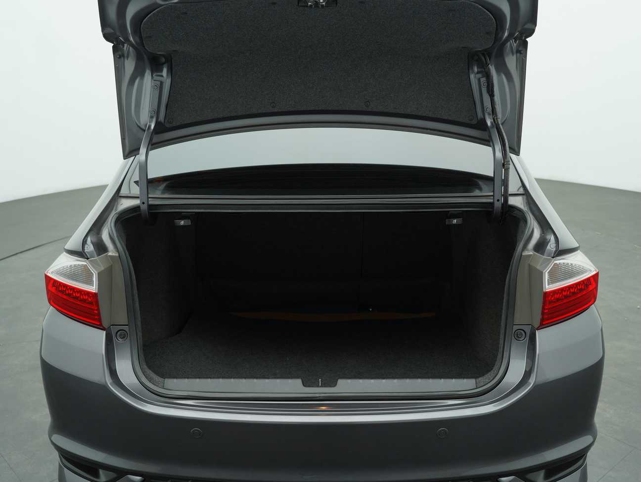 used 2019 Honda City V 1.5