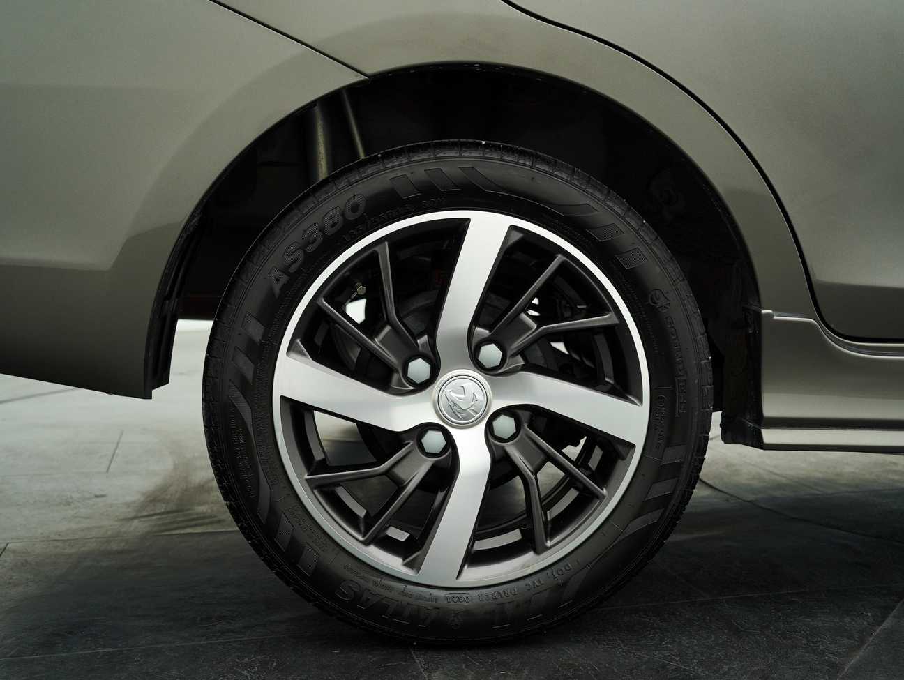 terpakai 2024 Proton Saga Premium S 1.3