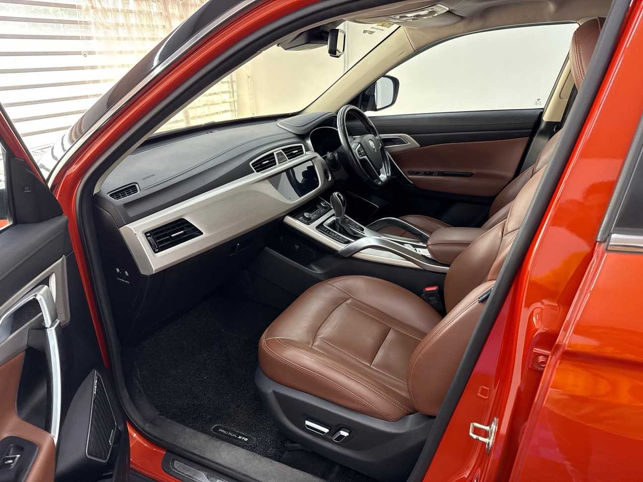 used 2019 Proton X70 Premium 1.8