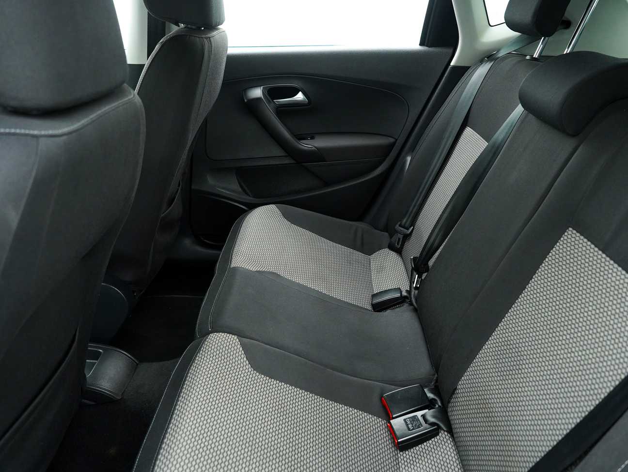 terpakai 2015 Volkswagen Polo  1.6