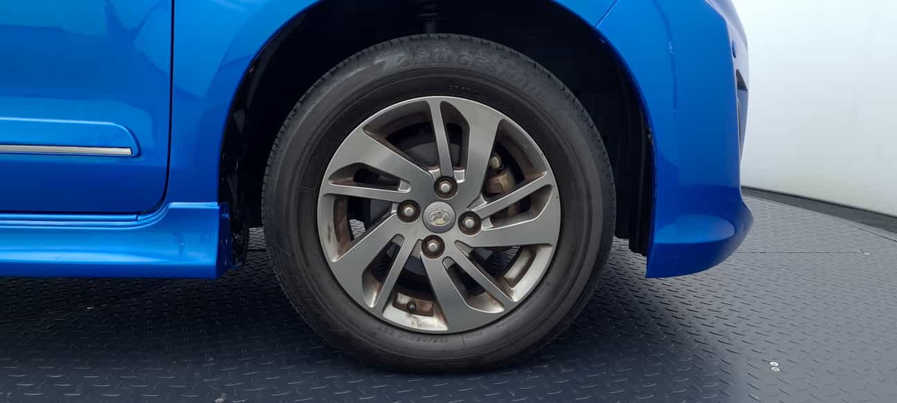 terpakai 2015 Perodua MYVI SE 1.5