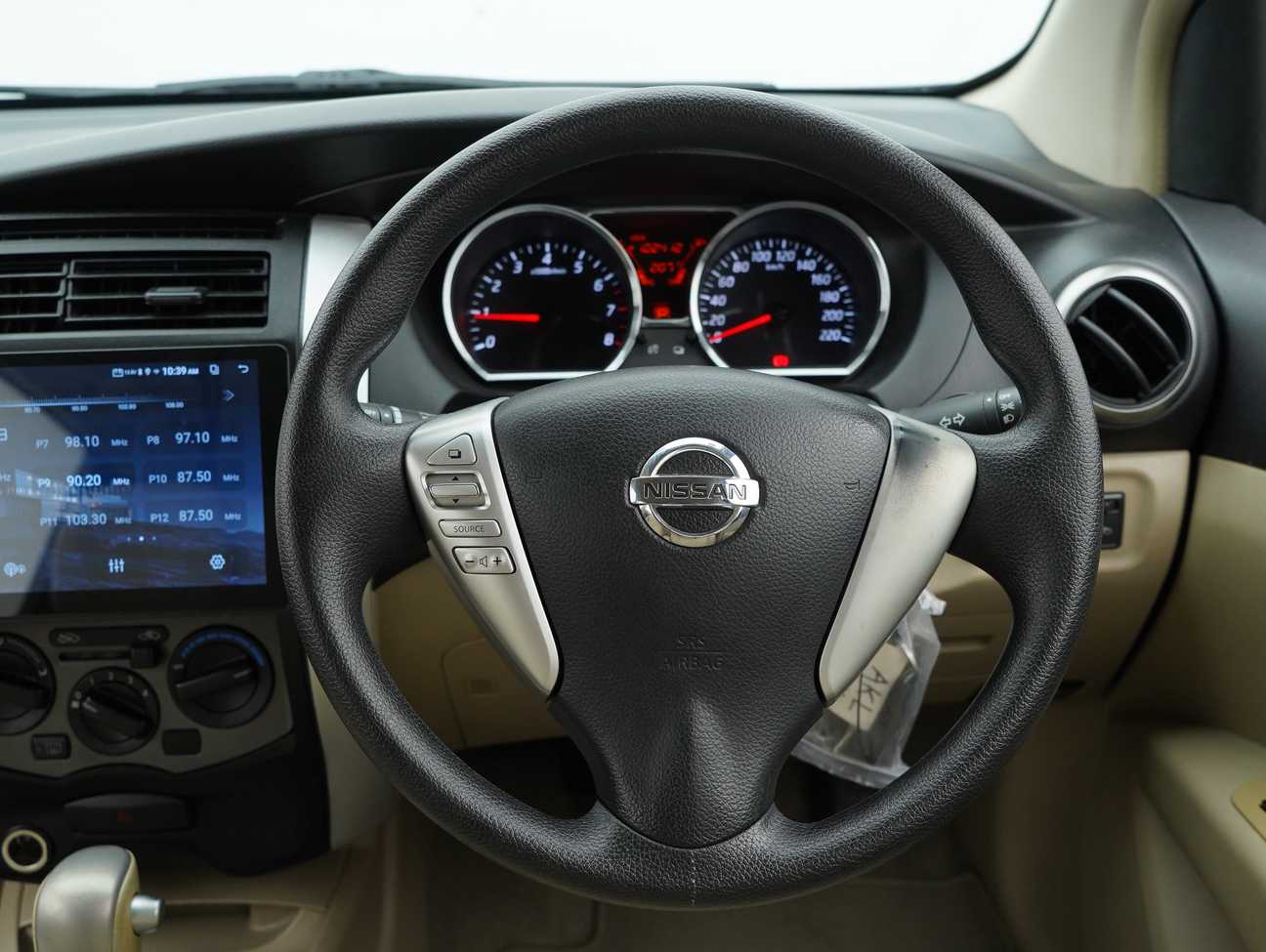 used 2016 Nissan Grand Livina Comfort 1.6