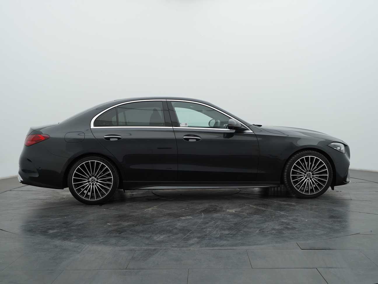 used 2023 Mercedes-Benz C300 AMG Line 2.0