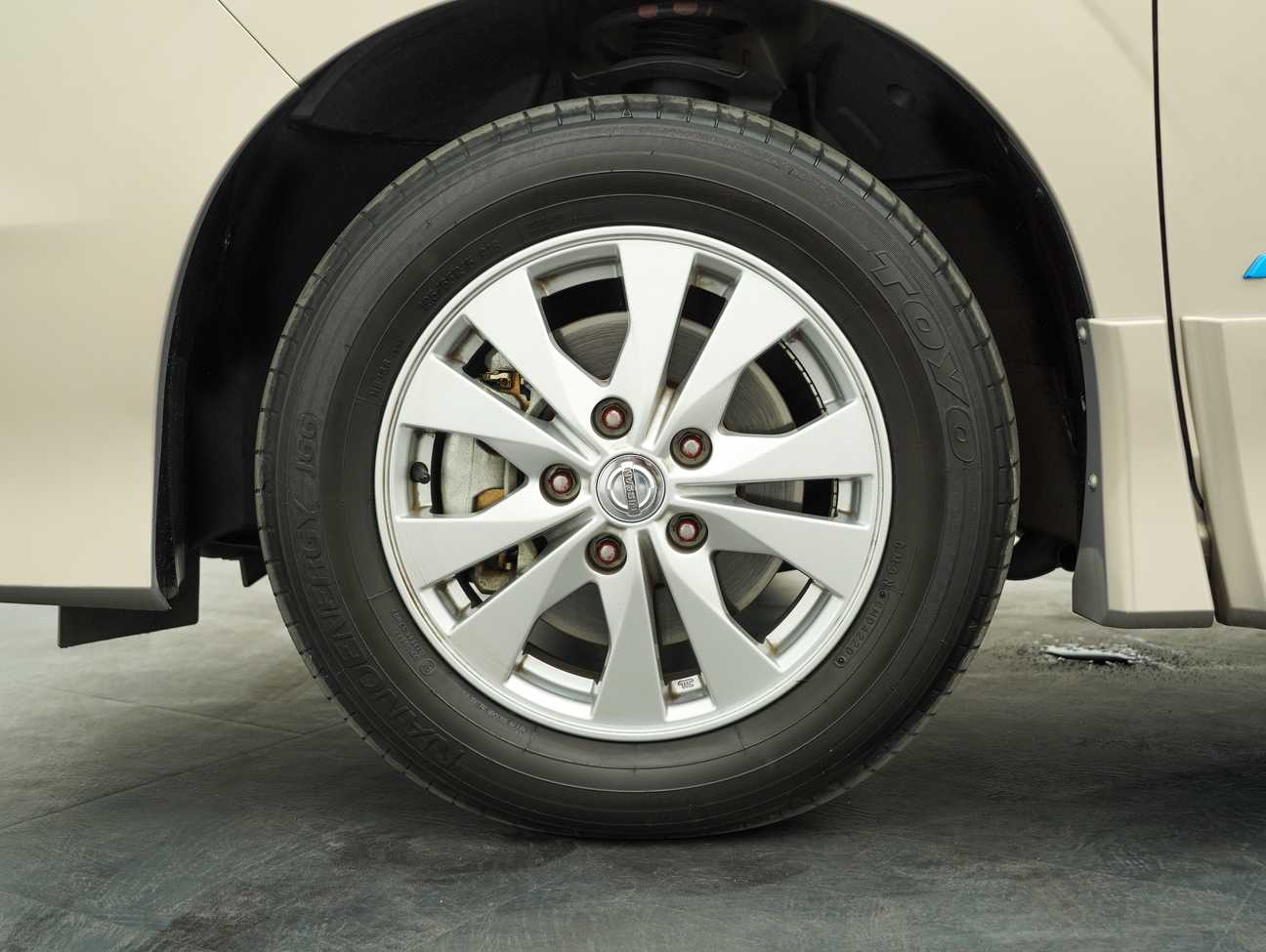 used 2020 Nissan Serena S-Hybrid High-Way Star 2.0