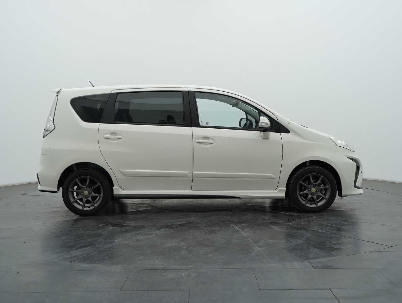 terpakai 2020 Perodua Alza Advance 1.5