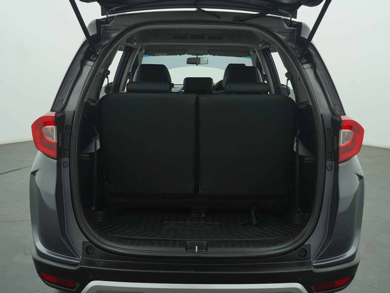 used 2017 Honda BR-V V 1.5