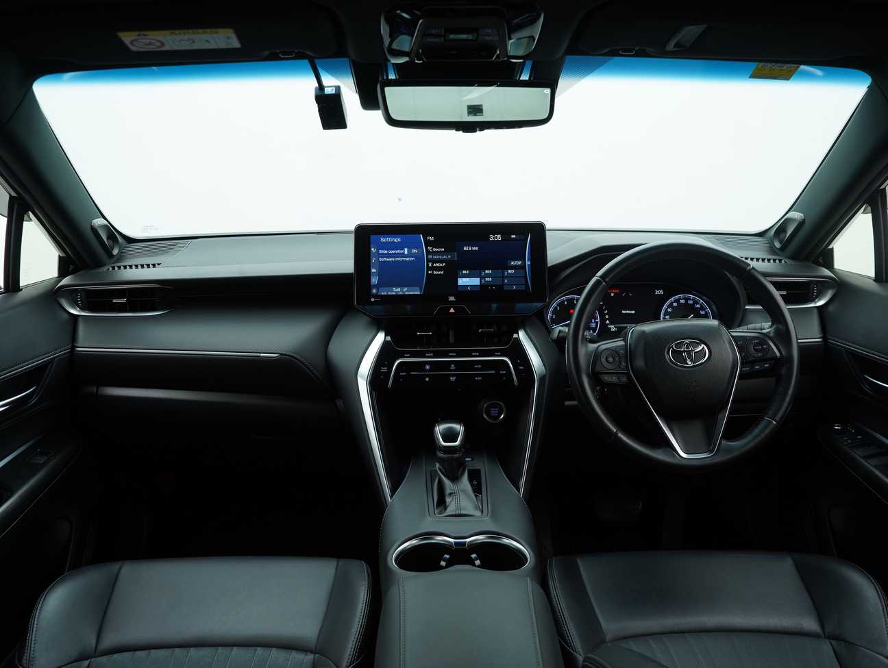 terpakai 2020 Toyota Harrier Z 2.0