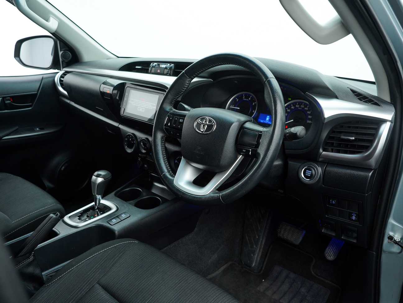 terpakai 2019 Toyota Hilux G Dual Cab 2.4