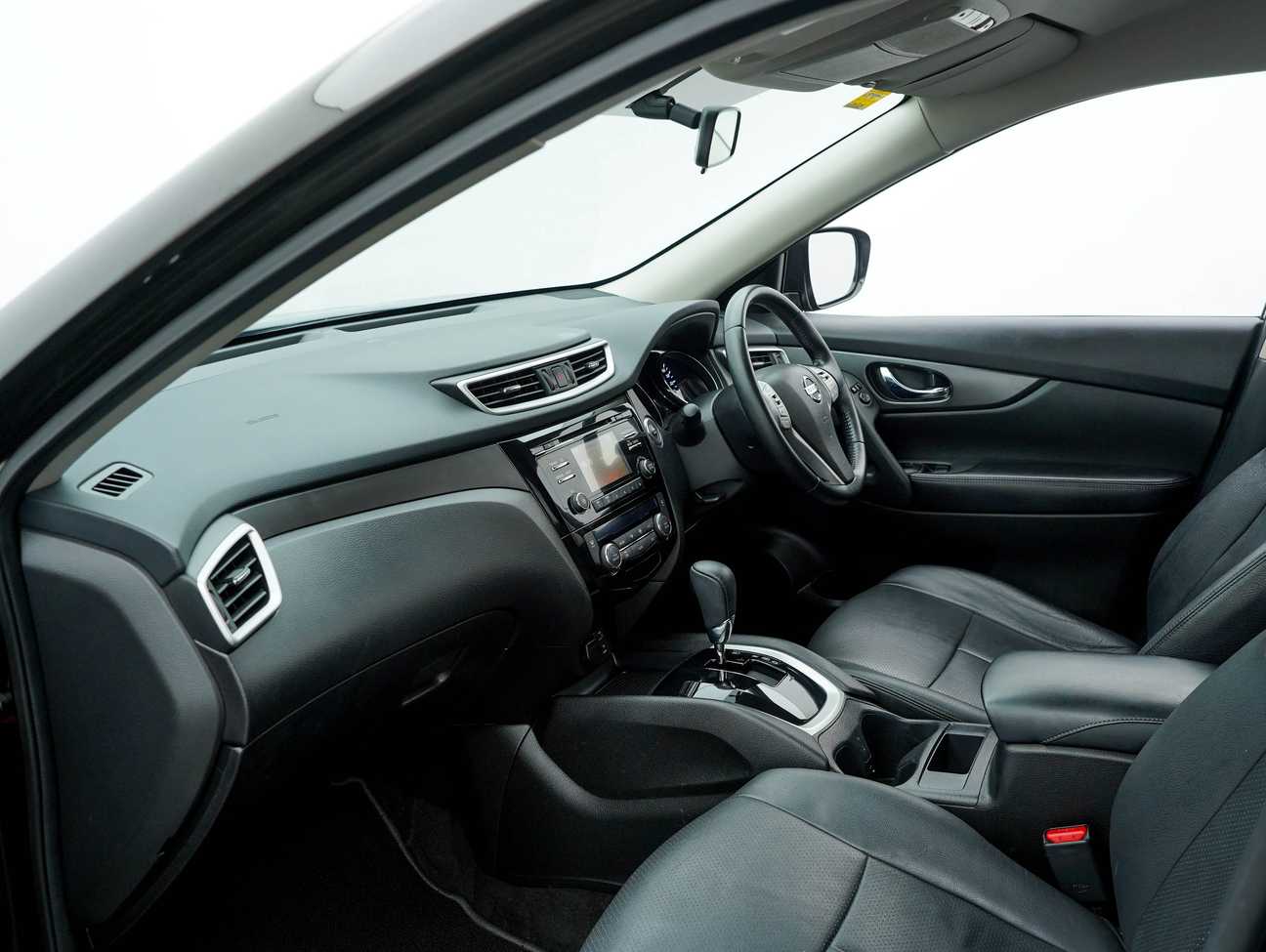 used 2016 Nissan X-Trail  2.0