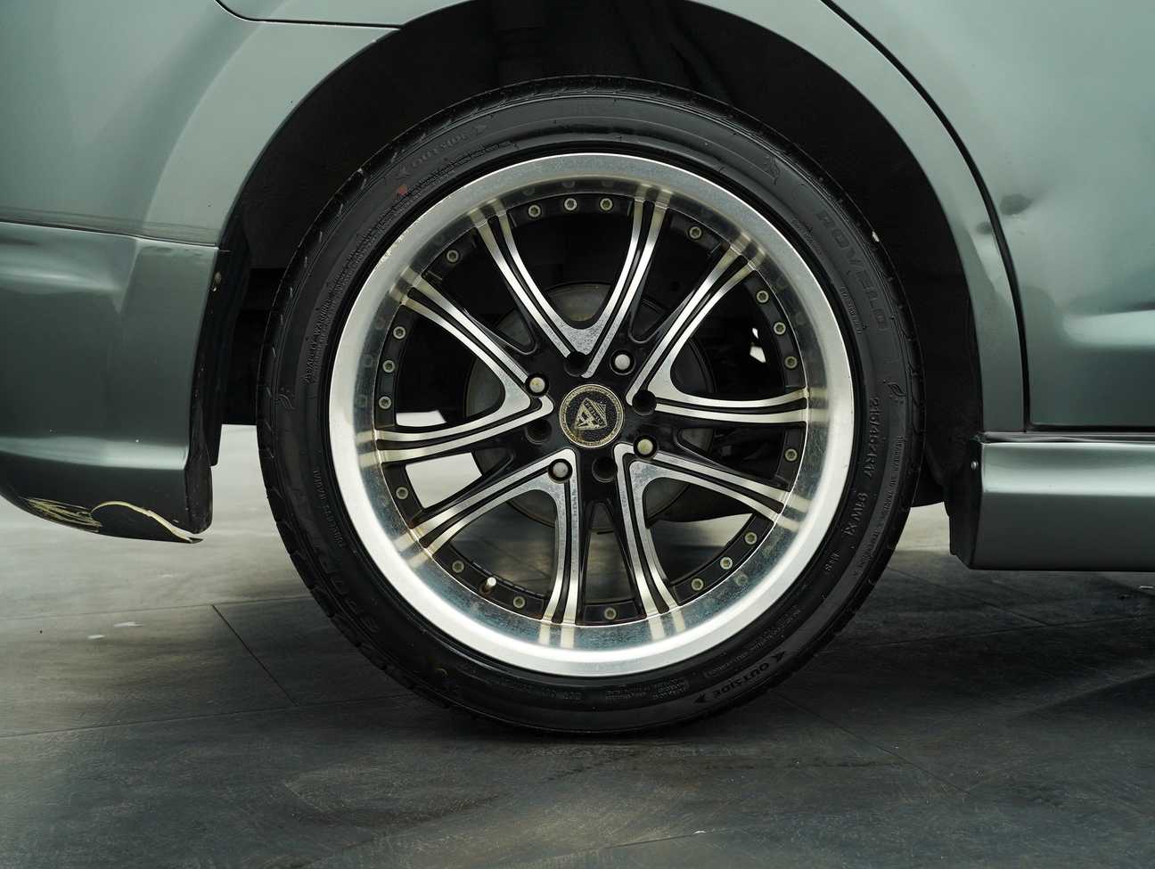 used 2007 Nissan Latio ST-L Sport 1.6