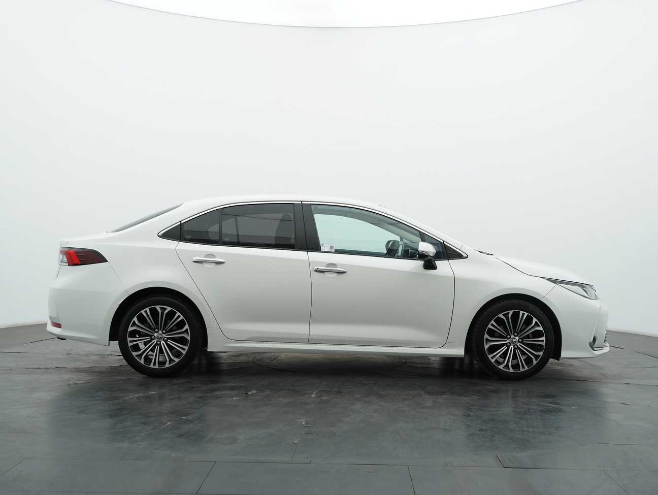 used 2020 Toyota Corolla Altis G 1.8