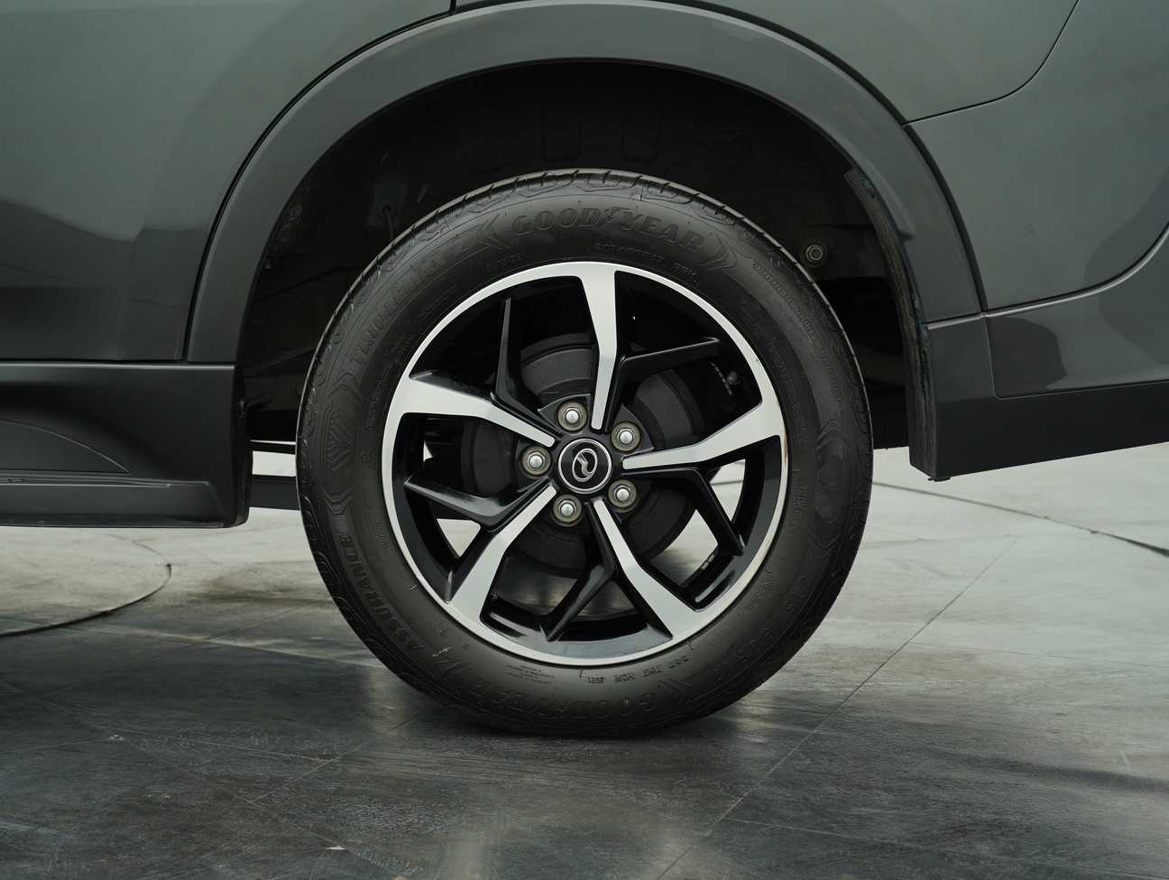 terpakai 2021 Perodua Aruz AV 1.5