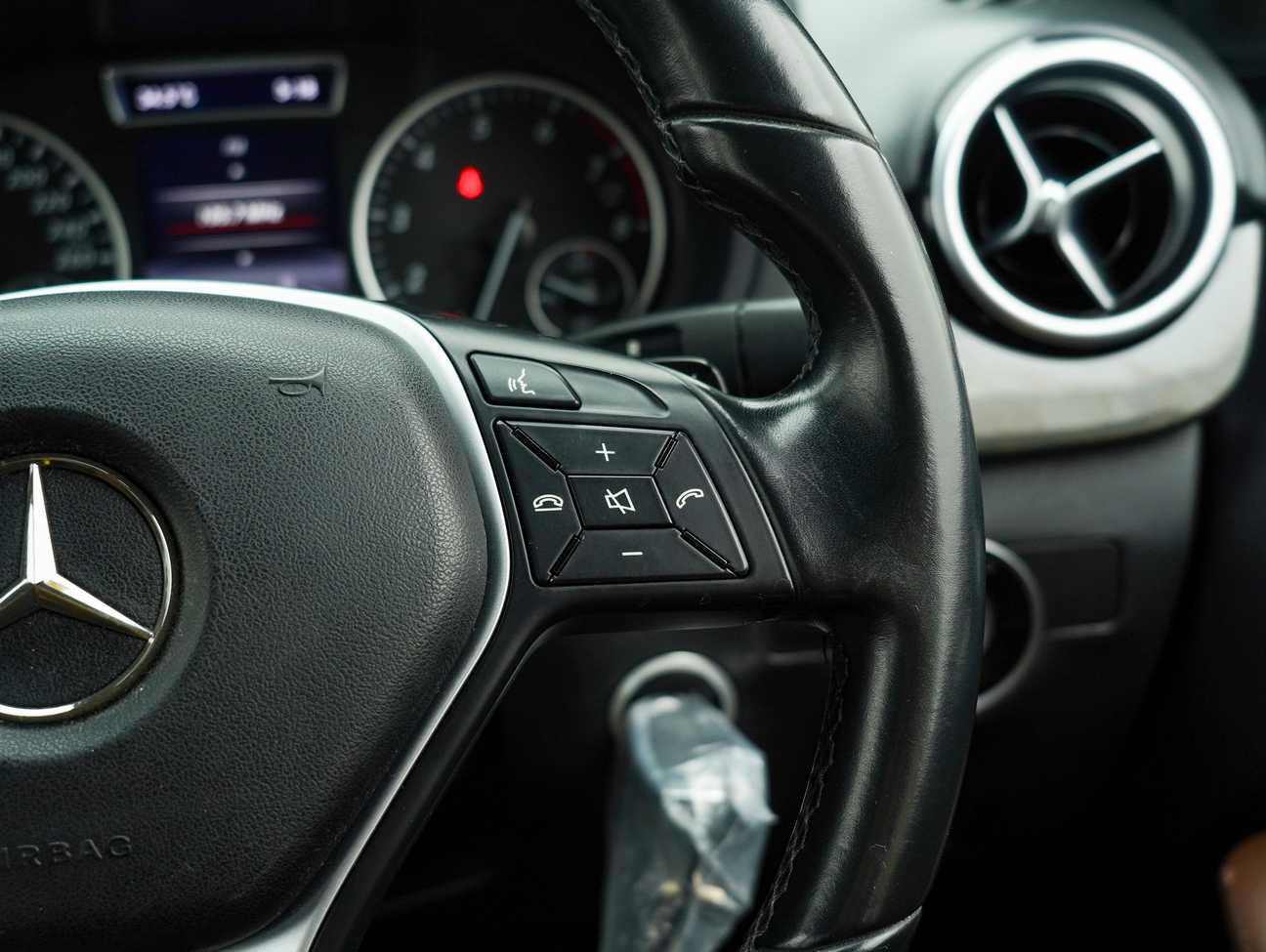 terpakai 2014 Mercedes-Benz B200 Sport Tourer 1.6