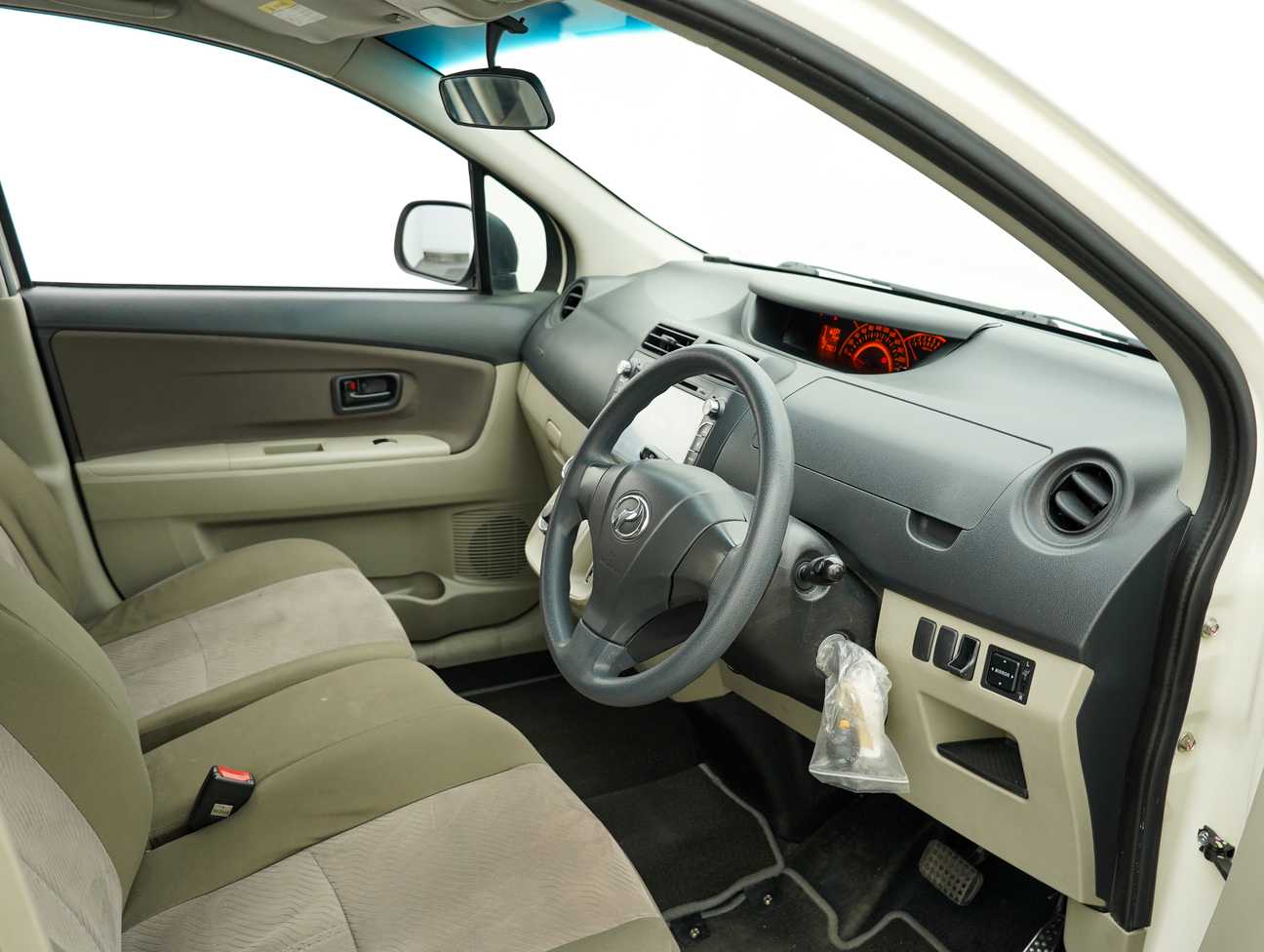 used 2015 Perodua Alza EZ 1.5