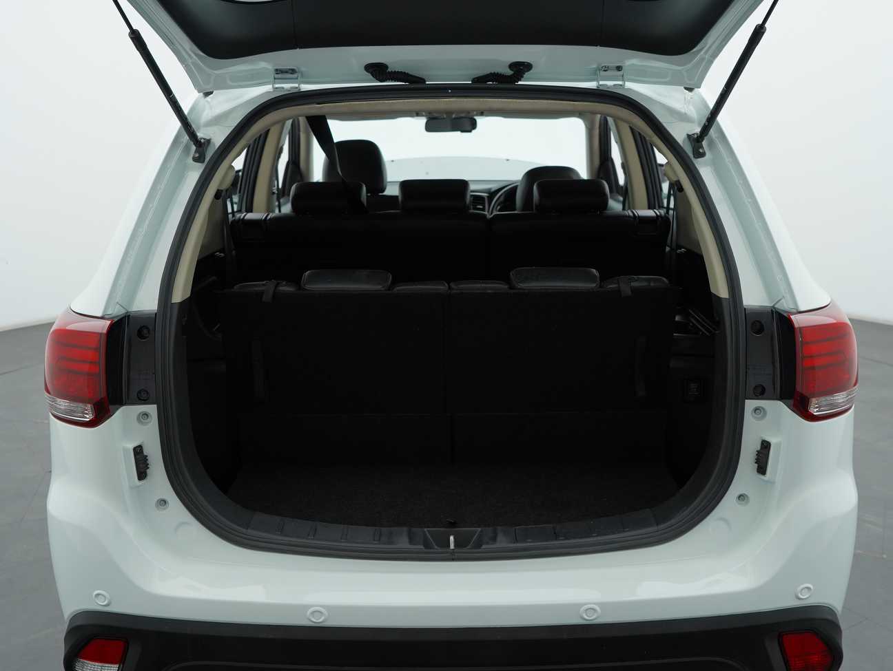 used 2018 Mitsubishi Outlander  2.0