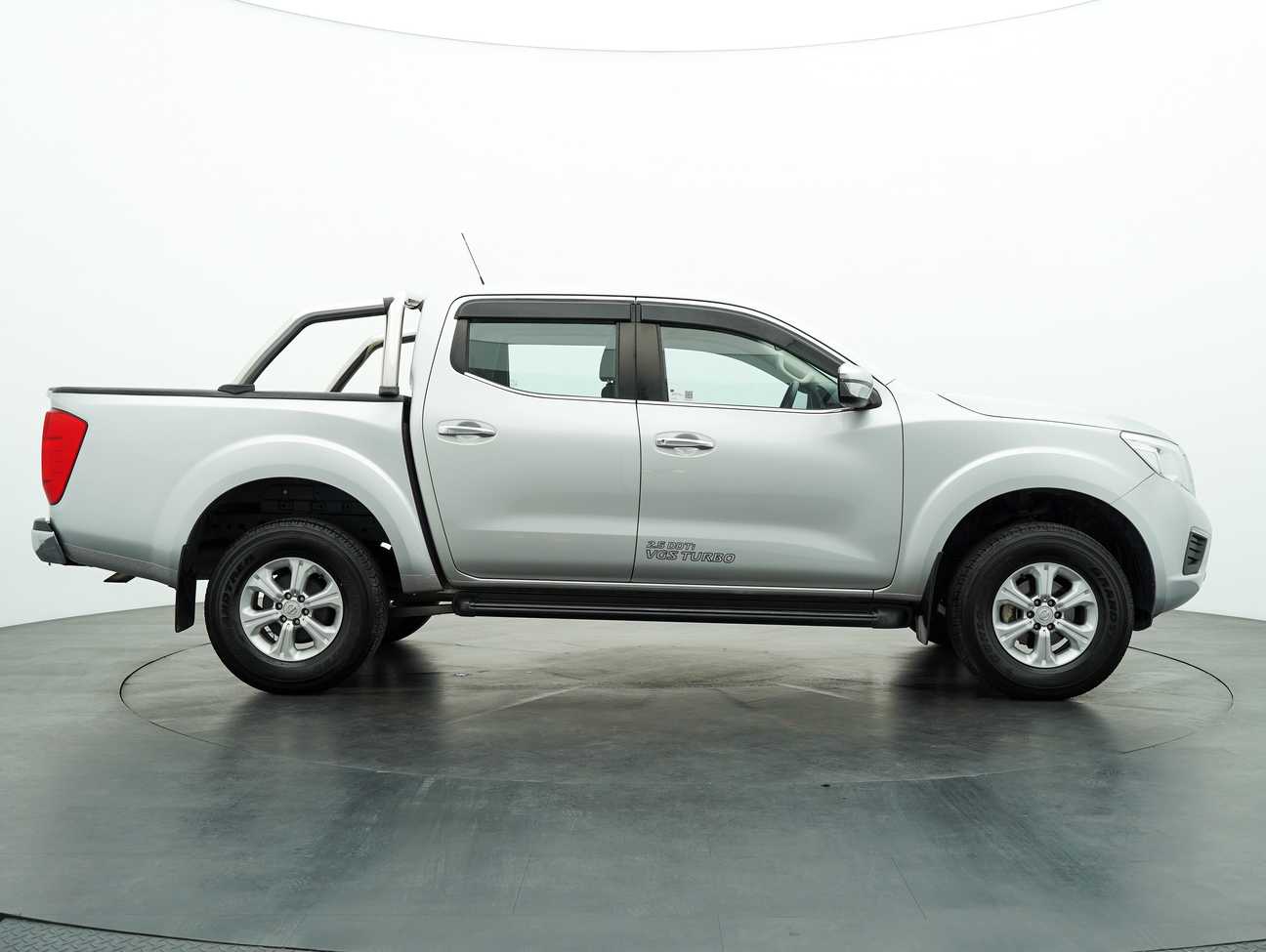 used 2019 Nissan Navara NP300 SE Dual Cab 2.5