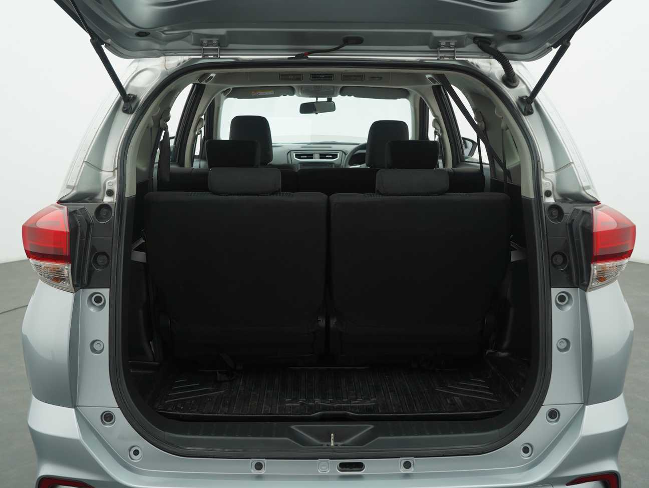 terpakai 2019 Perodua Aruz X 1.5