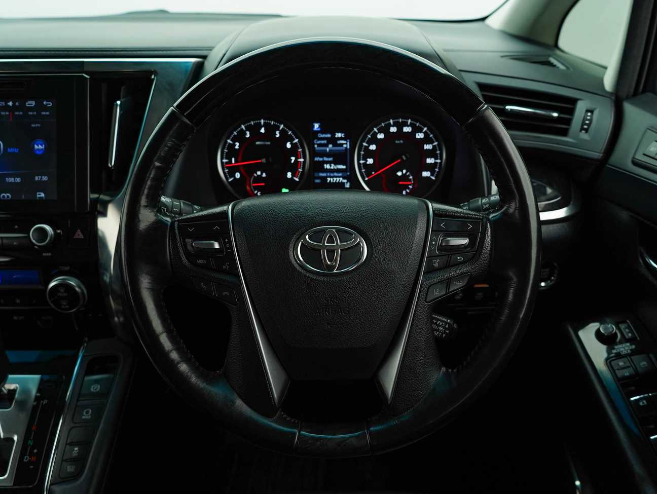 used 2018 Toyota Vellfire ZG 2.5