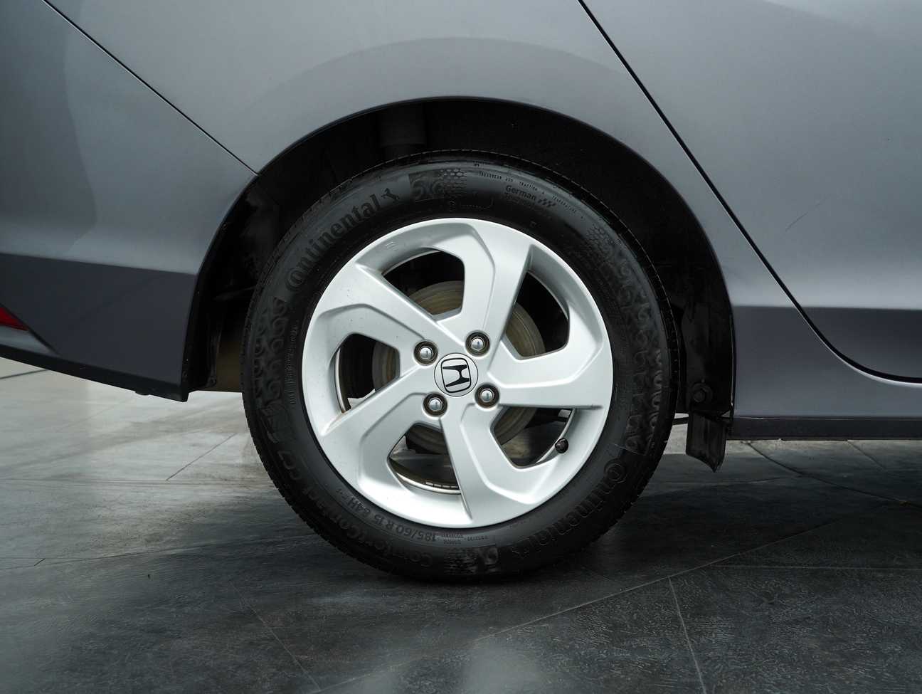 terpakai 2014 Honda City E i-VTEC 1.5