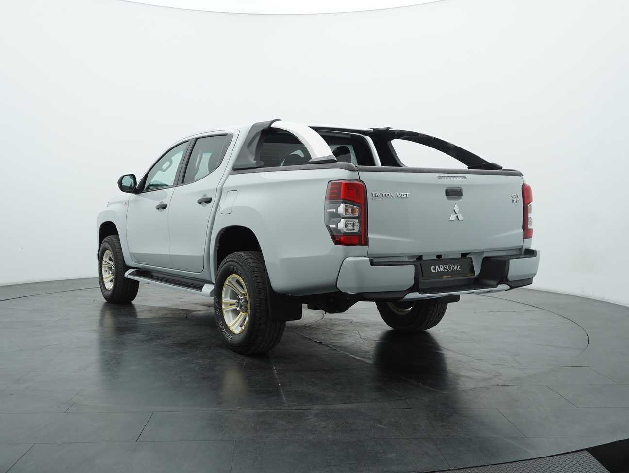 terpakai 2019 Mitsubishi Triton VGT Dual Cab 2.4