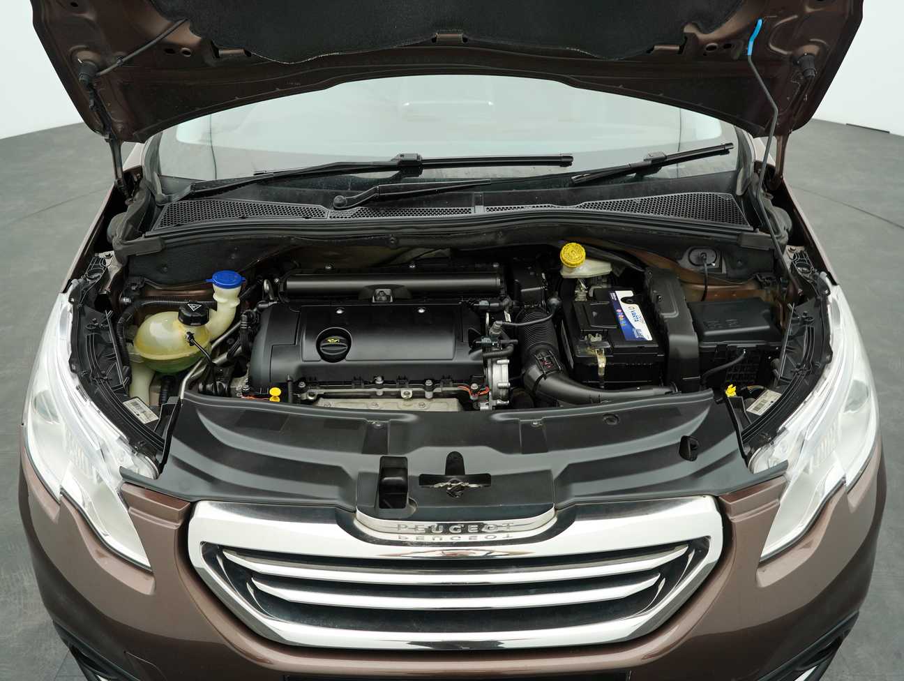 used 2014 Peugeot 2008  1.6