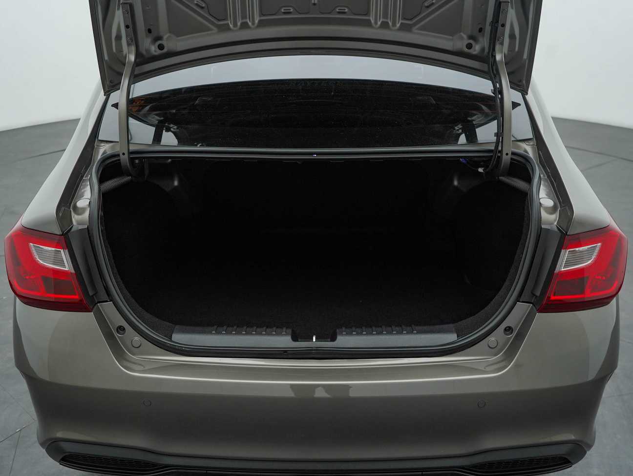 terpakai 2023 Proton Saga Premium 1.3