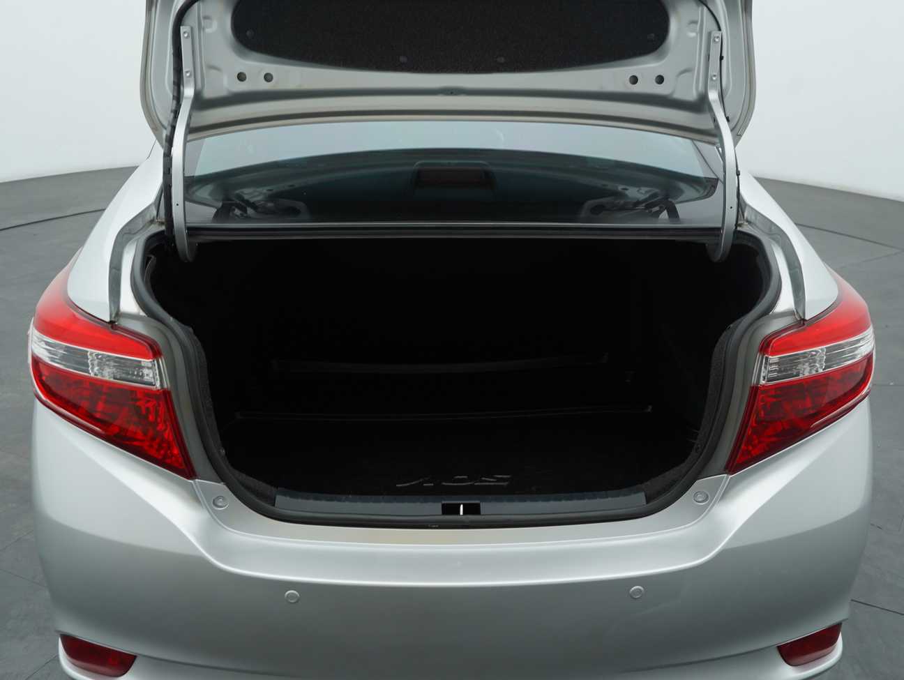 used 2016 Toyota Vios J 1.5